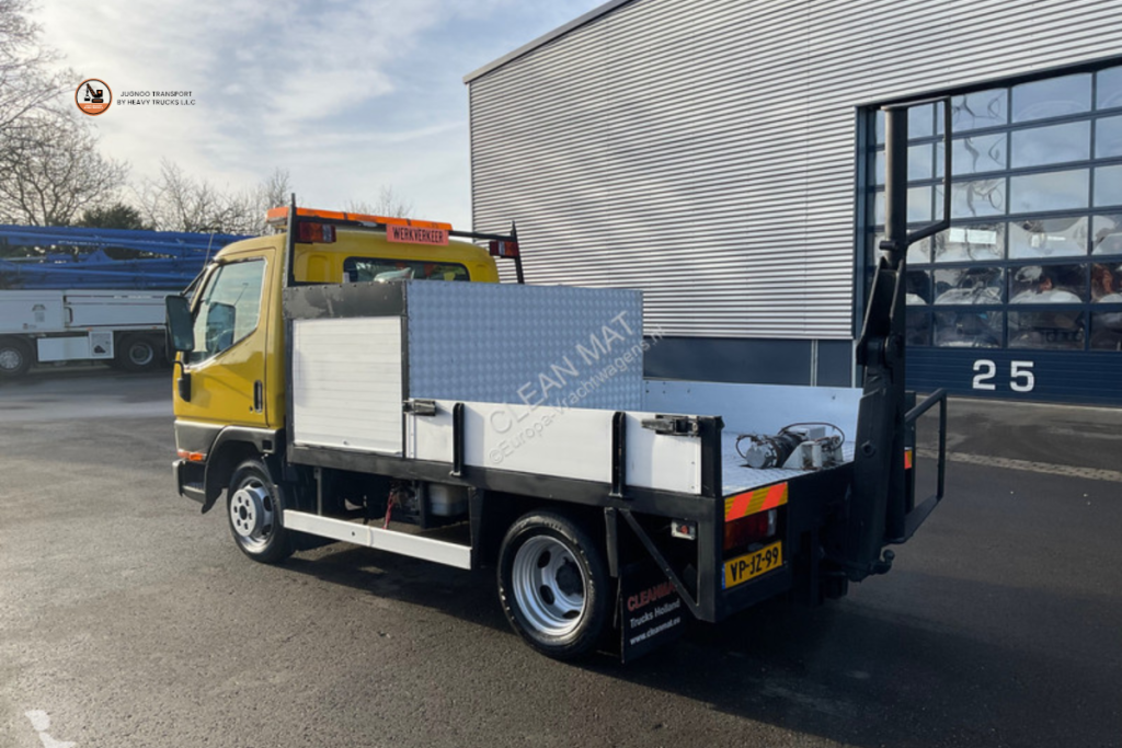 Mitsubishi Canter Recovery Truck